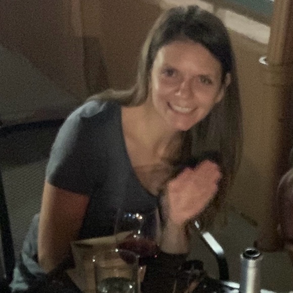 Hi! - Picture 1 of 1